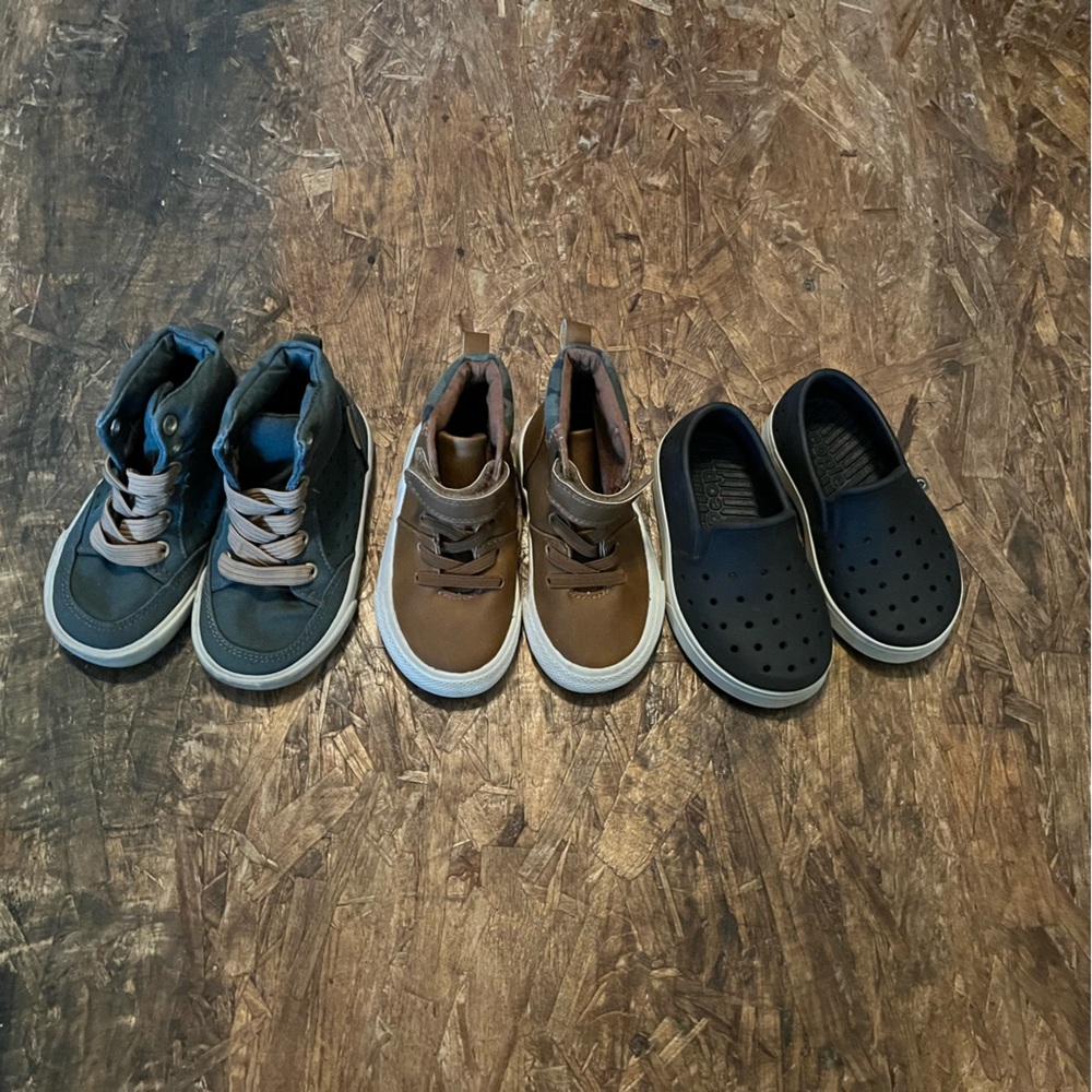 Toddler size 5/6 shoes